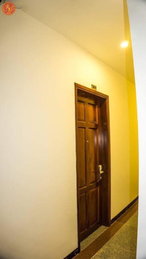 Red Hotel クイニョン エクステリア 写真